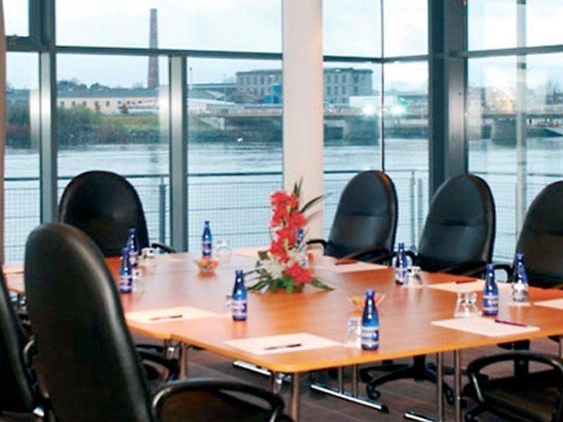 Clayton Hotel Limerick Junction Eksteriør bilde