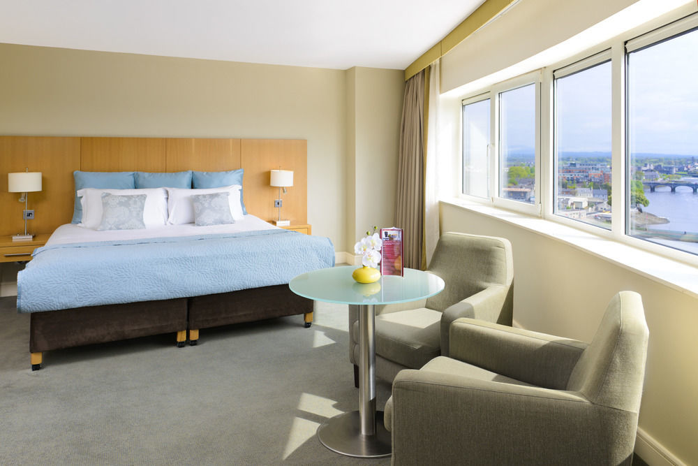 Clayton Hotel Limerick Junction Eksteriør bilde